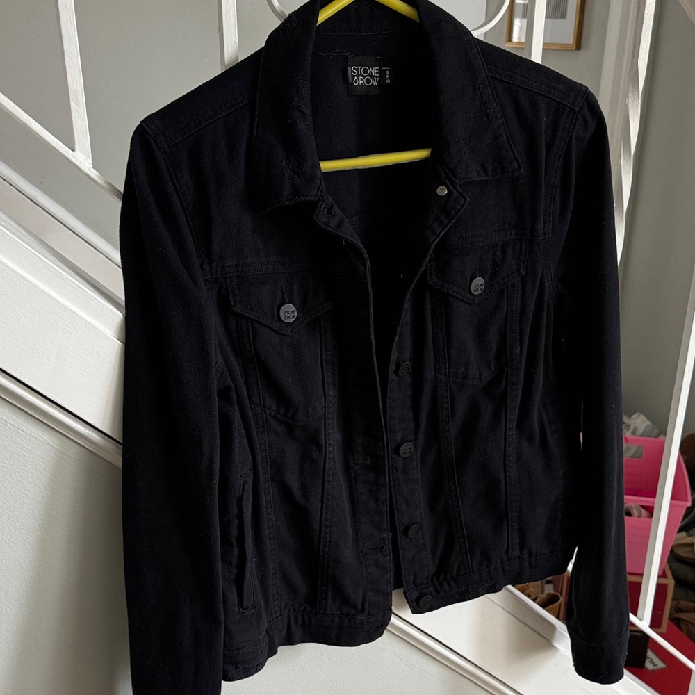Stone Cold Fox Black Denim Jacket - Classic Trucker Style